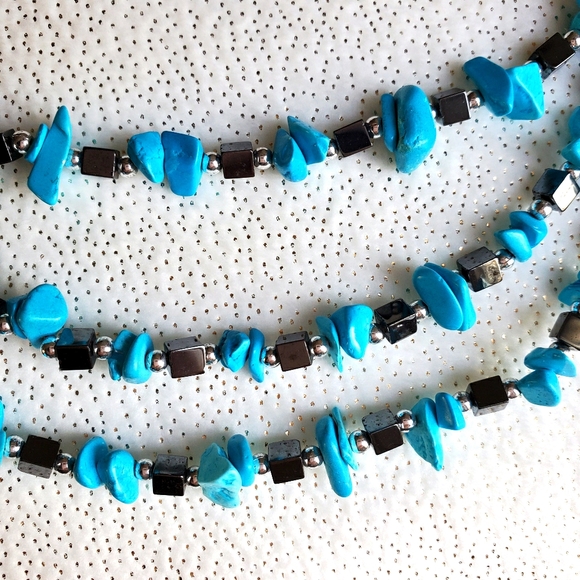 Turquoise Hematite Natural Stone Necklace. - Picture 3 of 3